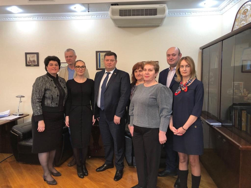 ДРУЖНІЙ ВІЗИТ КОЛЕГ З РЕСПУБЛІКИ МОЛДОВА