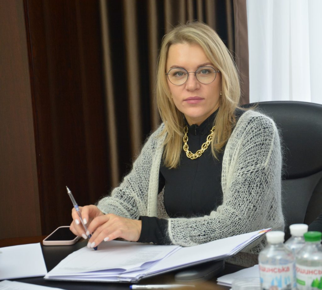 Станом на листопад ДЕЦ подано до МОЗ більше 8 тис. рекомендацій щодо державної реєстрації (перереєстрації) та клінічних випробувань лікарських засобів