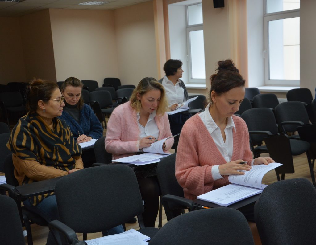 Понад 200 рекомендацій на перереєстрацію та внесення змін щодо ЛЗ та клінічних випробувань: результати НТР від 24.11.2022